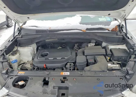 2017 Hyundai Santa Fe Sport 2.4L из США, поврежденный, VIN 5NMZTDLB6HH025113